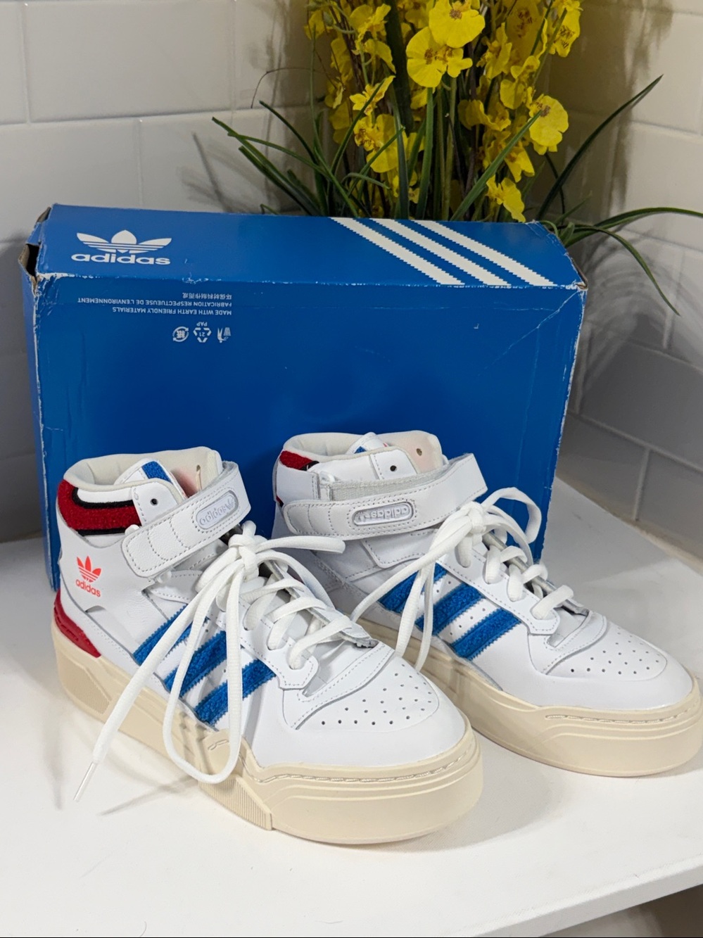 Adidas High top Sneakers . NEW with box . Size 8